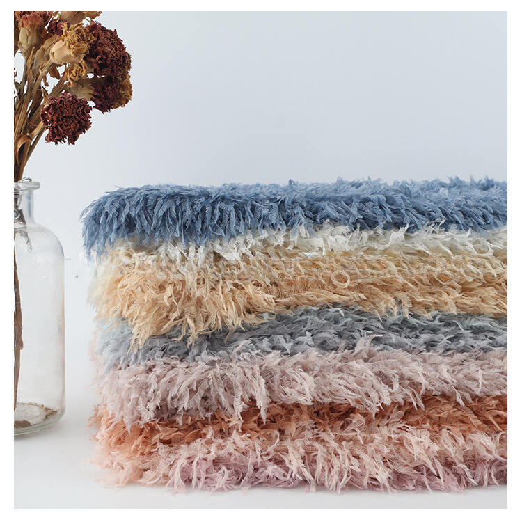 Fashion Jacquard Cut Design Soft Texture Suitable for Women's Pajamas Clothing Ostrich Velvet New Plush Fashion Fabric 300g